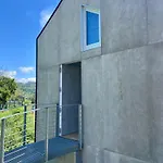 Umi Surf Yoga House Doninos Ferrol