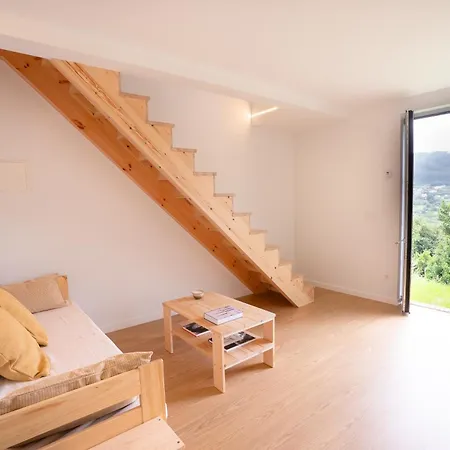 Umi Surf Yoga House Doninos